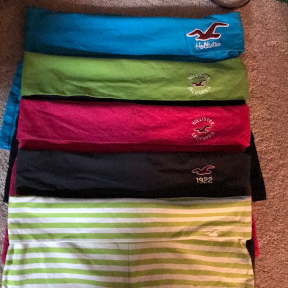Hollister - 5 pairs of shorts